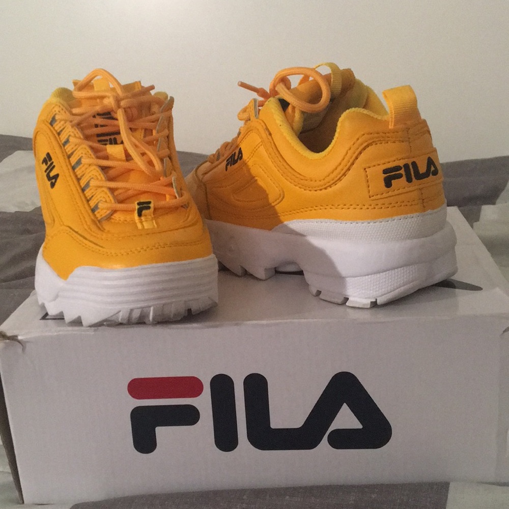 Mustard yellow FILAS
